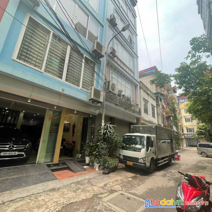 Bán gấp nhà 5.5 tầng phân lô đại kim, hoàng mai, phân lô ô tô tránh, kd siêu chất