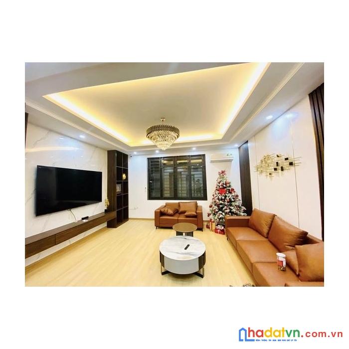 Bán nhà chính chủ cầu giấy 46m2, 5 tầng cạnh phố ngõ thông thoáng chỉ hơn 5 tỷ tặng nội thất vip