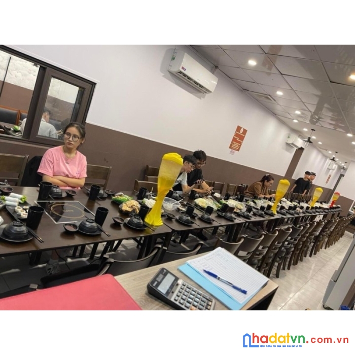 Bán tập thể kim liên 38m2 kinh doanh đỉnh, vị trí trung tâm, mt 4m, lh 0966037496