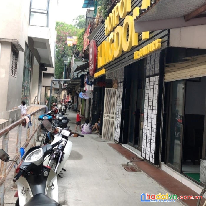 Bán tập thể kim liên 38m2 kinh doanh đỉnh, vị trí trung tâm, mt 4m, lh 0966037496