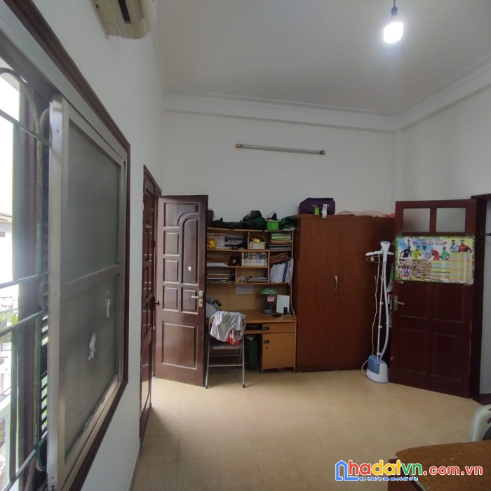 Bán nhà chính chủ tài chính 5 tỷ ở nam từ liêm nhà 46m2, 5 tầng dân tự xây, ngõ thông thoáng ở