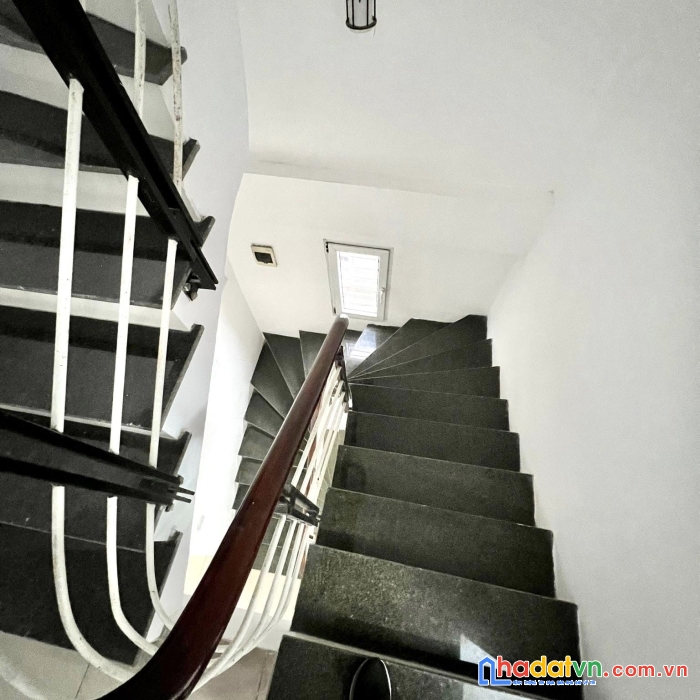 Bán nhà phố nhân hòa nhân chính 46m 6 tầng 9 phòng khép kín dòng tiền ổn định ngõ thông  nhỉnh 5 