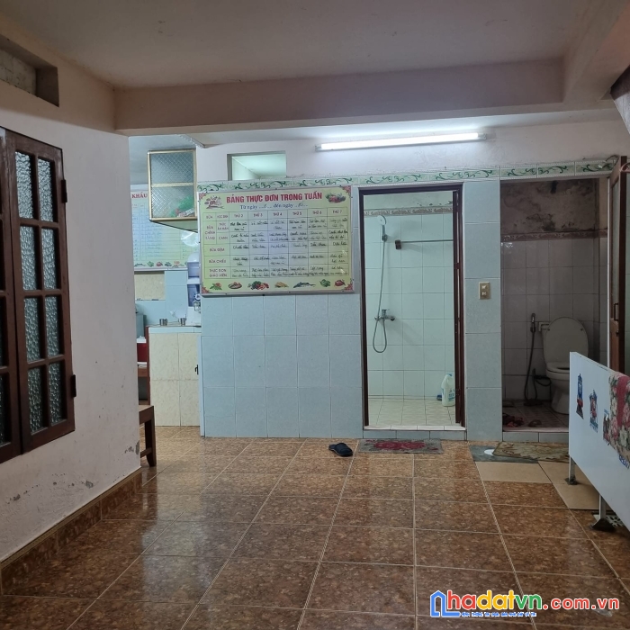 Chính chủ cần cho thuê nhà cấp 4 mặt đường bùi thị từ nhiên