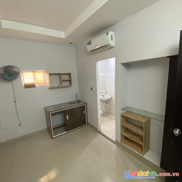 Giảm giá, bán mặt tiền nguyễn văn quá, nhà kiểu chdv, nhiều phòng, ngang rộng
