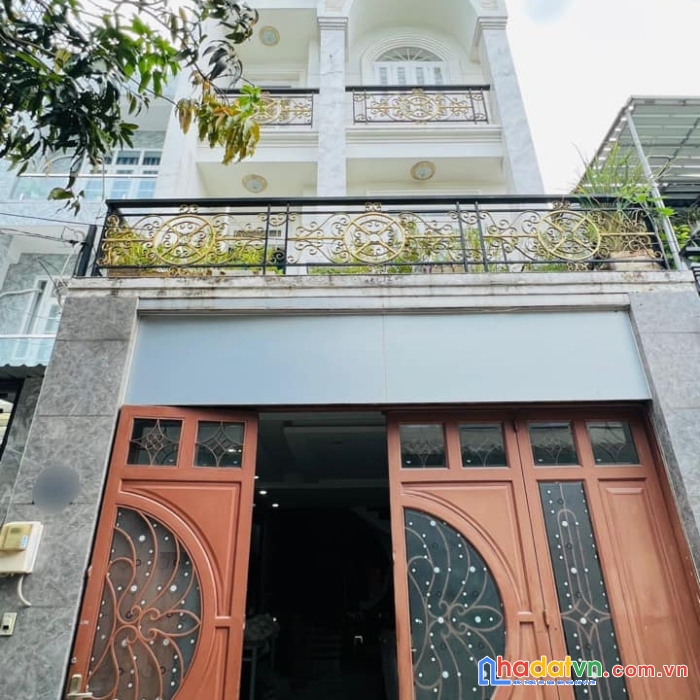 Bán nhà 5 tầng, 80m2,ngang 5m, giáp tân phú,nhà mới ô tô vào nhà,