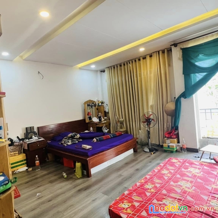 Bán nhà 5 tầng, 80m2,ngang 5m, giáp tân phú,nhà mới ô tô vào nhà,