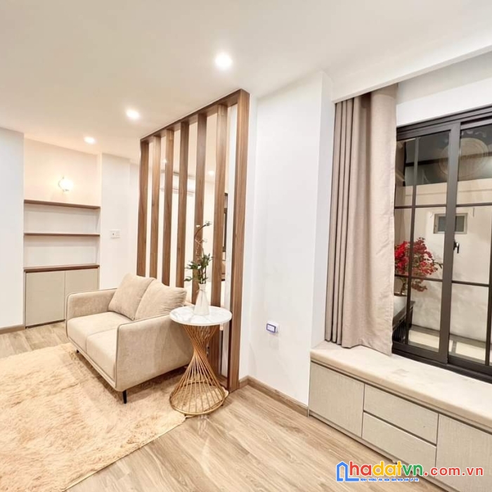 Bán  nhà gần đại học thương mại, 70m2 nhỉnh tỉ