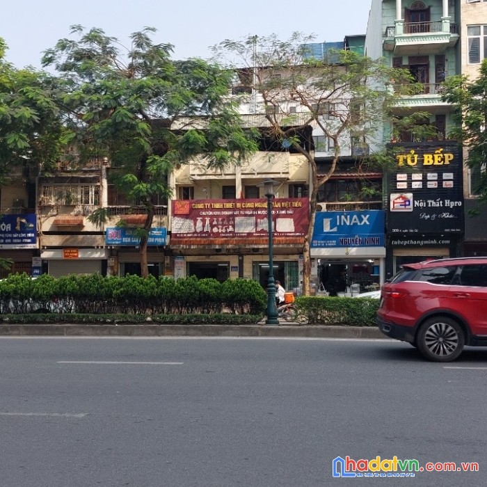 Nhà phố nguyễn văn cừ, đường 3 ôtô tránh, cách mặt phố 10m, dt65m2, nhỉnh 10 tỷ.