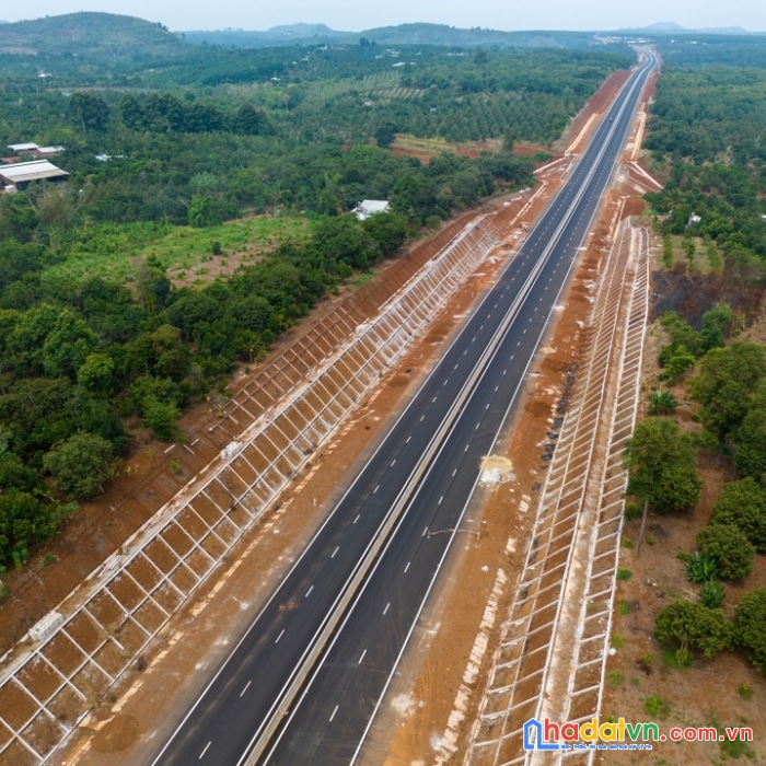 Chủ ngộp bán nhanh lô đất gần kcn dầu giây,thống nhất,đồng nai. chỉ 420 triệu sang tên ngay,tặng