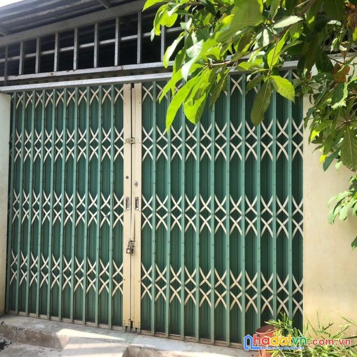 Mặt tiền đường huỳnh thúc kháng -  diên toàn diên khánh khu vực náo nhiệt