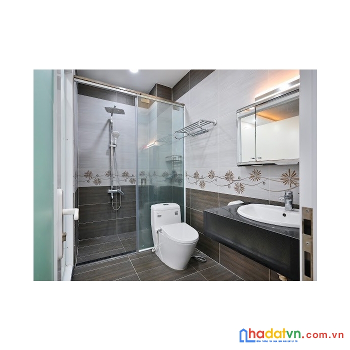 Bán nhà mặt tiền 96m2 ngang 5.5 m 6 tầng 6 phòng ngủ nội thất xa hoa lê lai 15.9 tỷ.
