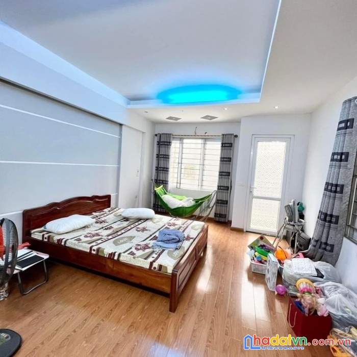 Bán nhà mặt phố nguyễn viết xuân, hà đông, 100m2, mt5.6m, 2 mặt kinh doanh, nhỉnh 16 tỷ