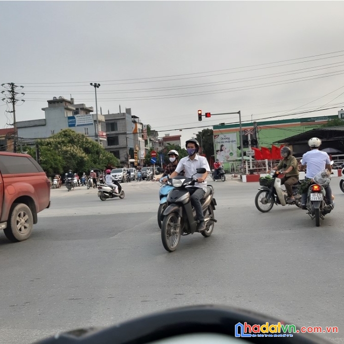 222m2 đất mặt phố kinh doanh tại trâu quỳ, gia lâm, mt 30m, đường 8m. full thổ cư. lh 0398381708.