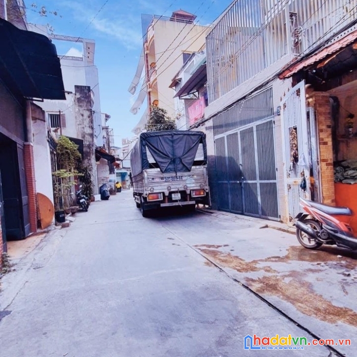 Chính chủ bán nhà đẹp đường khuông việt,4 tầng, hẻm xe tải thông, 100m2 chỉ 9.3 tỷ