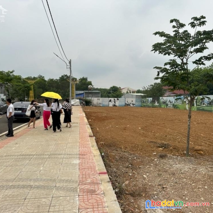 Bán đất  full thổ cư ngay gần trung tâm đồng xoài giá rẻ công nhân