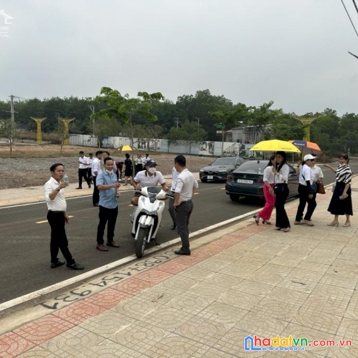 Bán đất  full thổ cư ngay gần trung tâm đồng xoài giá rẻ công nhân