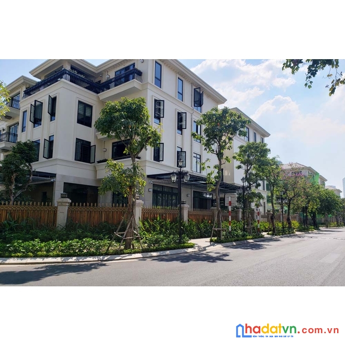 Meyhomes capital phú quốc is the first project invested by tân á đại thành group in an thới,