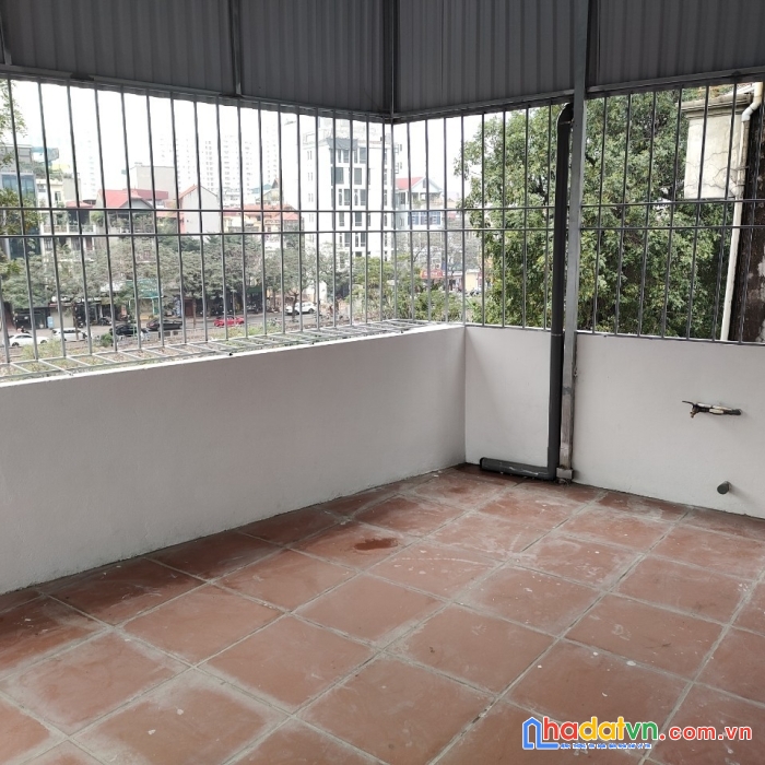 Cần cho thuê nhà mặt phố số 1144 đường láng, phường láng thượng, quận đống đa.