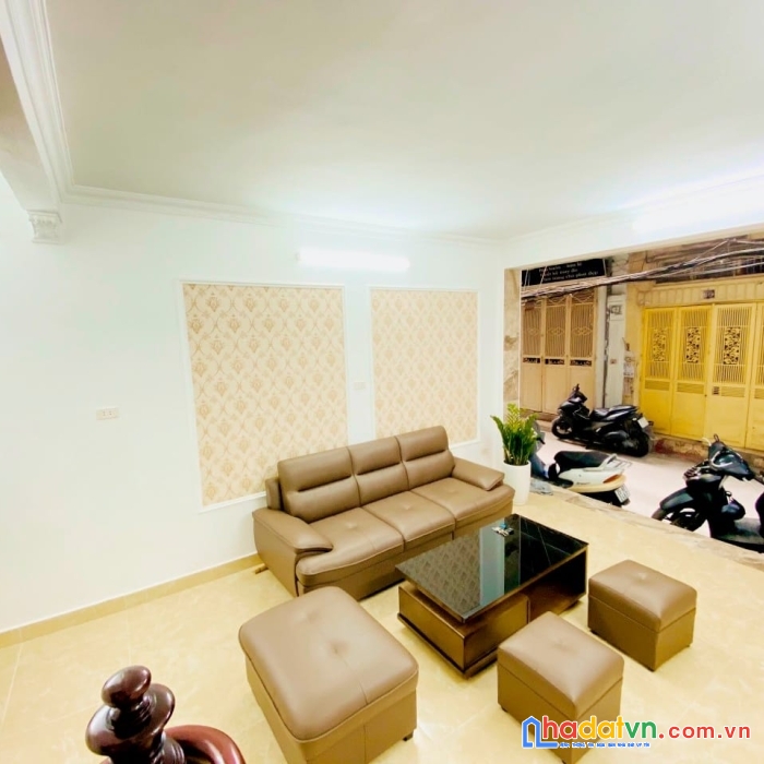 Mặt ngõ thông - ôtô - kinh doanh buôn bán mở văn phòng đều đẹp chỉ 20m ra mặt phố - dt:34m2 5 tầng