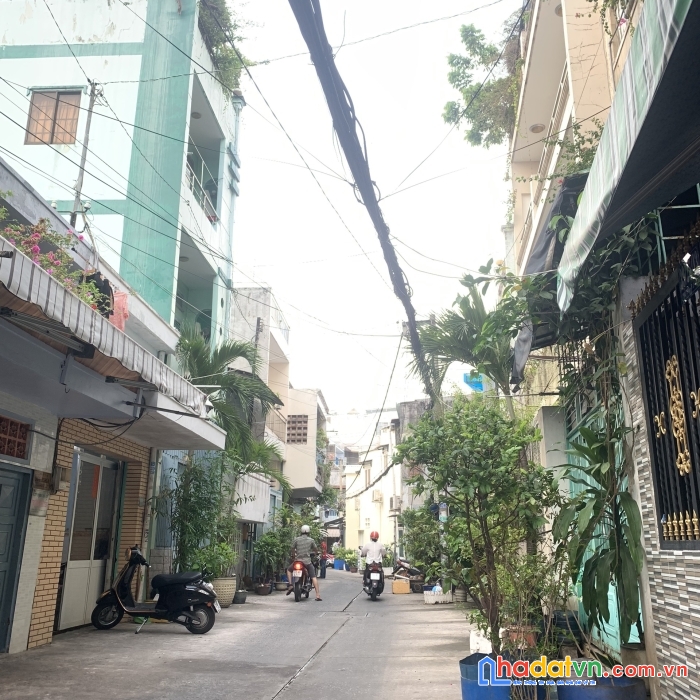 Hot - quận 11 bán gấp nhà hẻm xe hơi đỗ cửa - nhỉnh 3 tỷ xíu