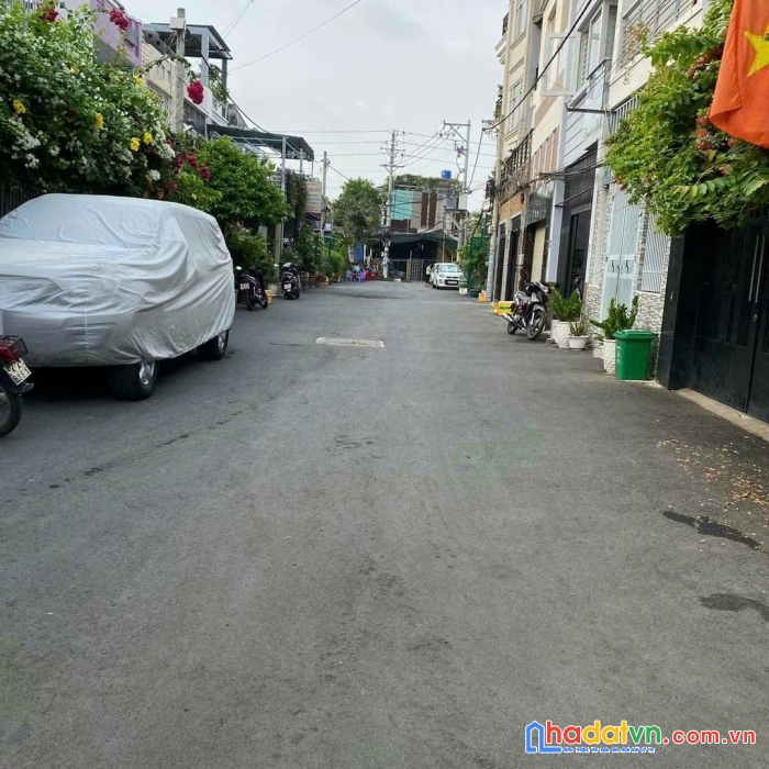Bán nhà gần đường hiệp bình 44m dts 88m cho thuê 9tr