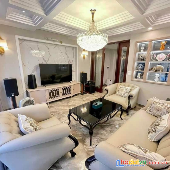 Bán nhà phố bồ đề long biên, 6 tầng thang máy, full nội thất nhập khẩu, gara oto 7 chỗ