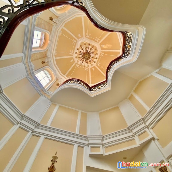 Bán nhà cách mạng tháng 8 tân bình mặt tiền cao cấp 65 tỷ