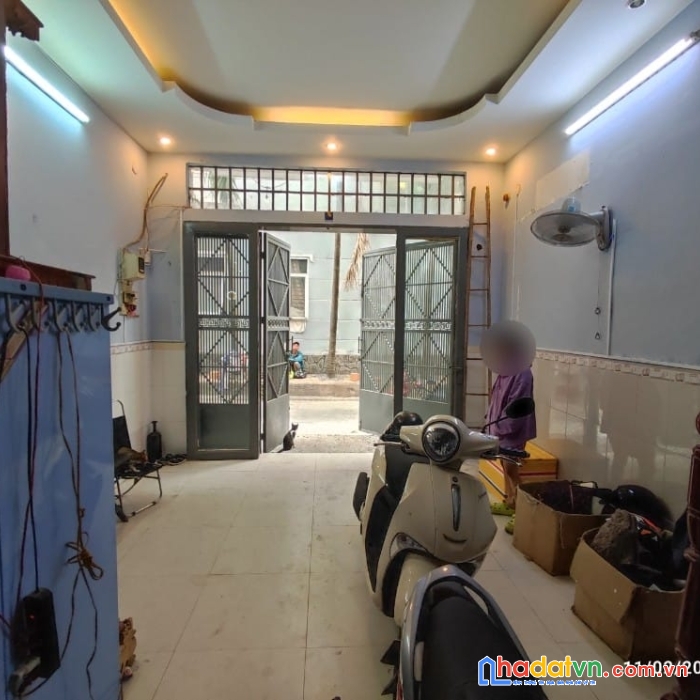 Tân phú-tân quý 2 tầng 34m2 hẻm xe tải thông tứ tung