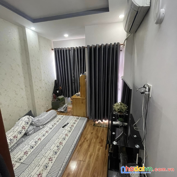 Nhỉnh 3 tỷ —mặt tiền lê cảnh tuân—3 tầng - 21m2 - 2pn