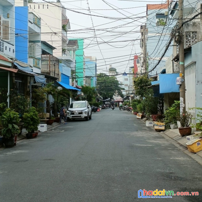 Chính chủ bán nhà 4 tầng mặt tiền đường đỗ thị tâm, nhựa 10m, 55m2 chỉ 9.5 tỷ, ngay sau lưng chợ