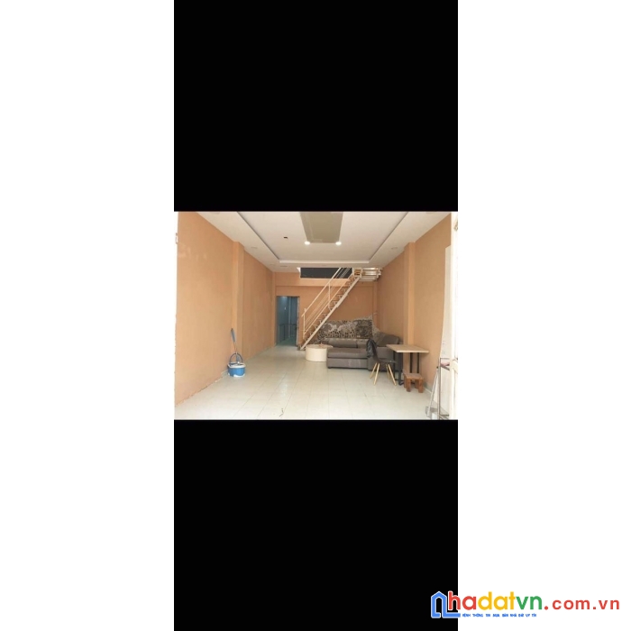 Bán nhà hẻm 8m lũy bán bích quận tân phú 70m2 x2 tầng nhỉnh 5 tỷ