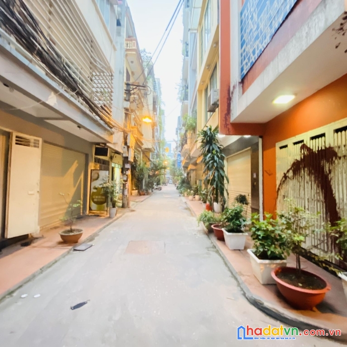 Bán nhà xã đàn - ô tô - ngõ thông kinh doanh - mặt tiền lý tưởng