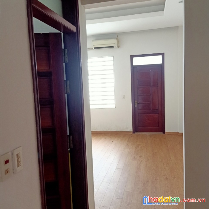 Mặt phố mễ trì - quận nam từ liêm: 81m2 5 tầng kinh doanh tấp nập - giá 15 tỷ