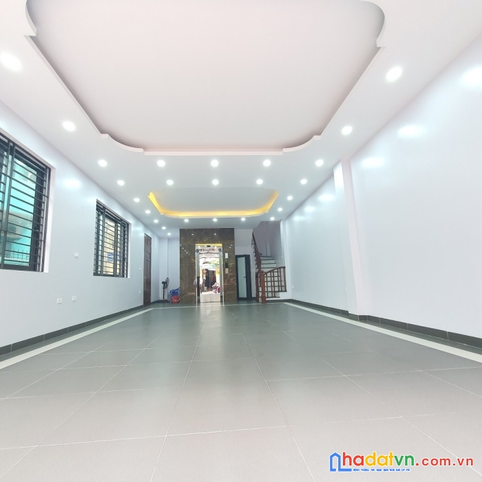 Phân lô cầu giấy - 1 nhà ra phố - 72m2 - 7 tầng, thang máy, ô tô, 2 mặt ngõ, ở sướng - kinh doanh