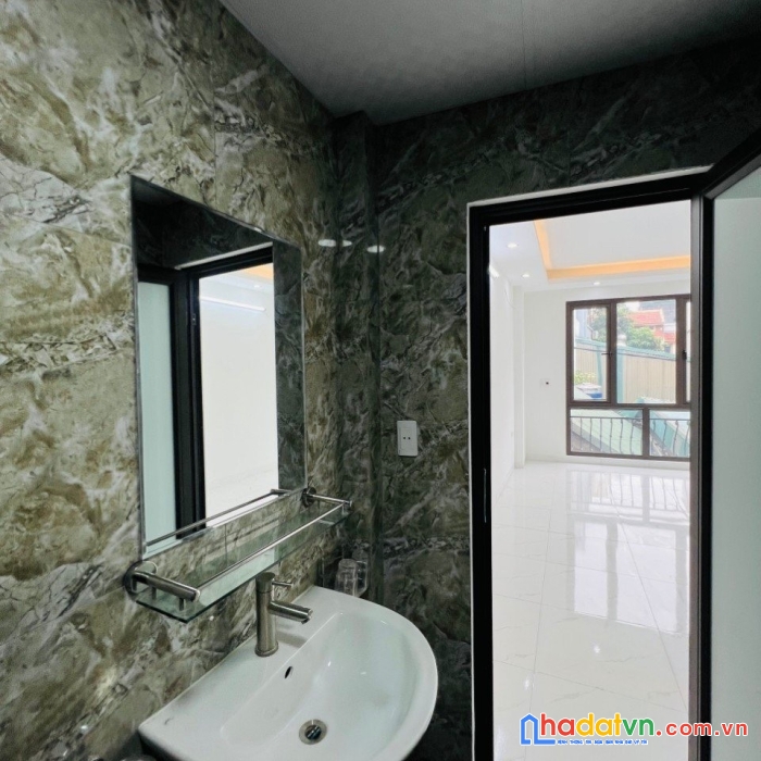 Tôi cần bán căn góc 5 tầng - nhà tôi xây độc lập - dương nội - sát khu đô thị geleximco - cach