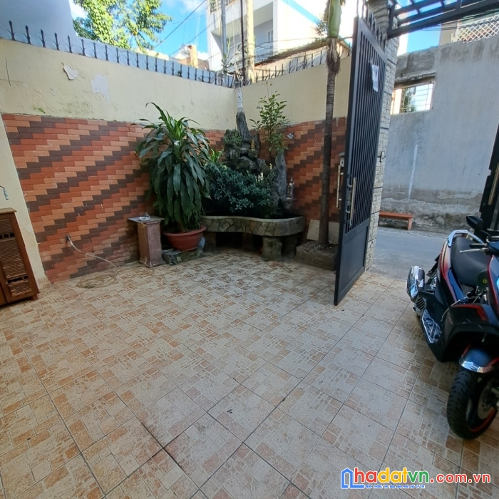 Bán nhà 1/ 30m đường đông hưng thuận 2, gần chợ cây sộp, 5,5x18m