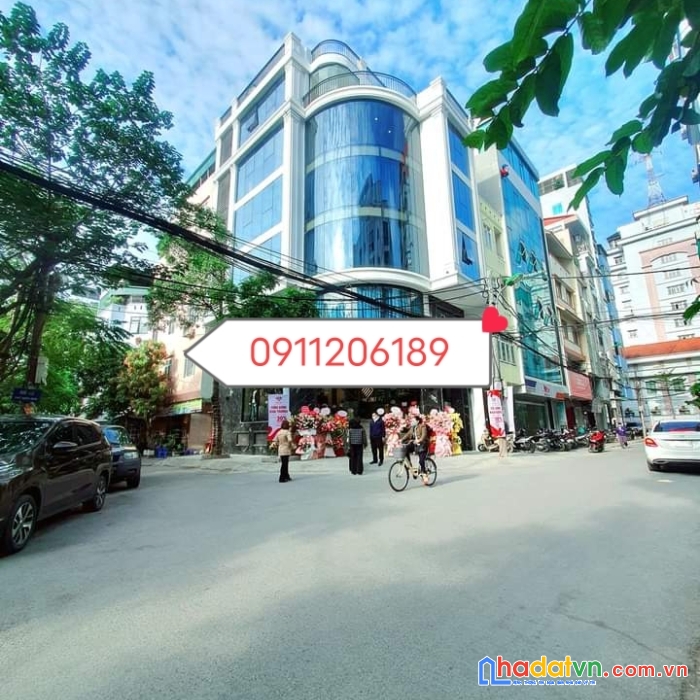 Lê văn lương, thanh xuân, dt 140m2 3 tầng, lô góc 2 mặt tiền ô tô tránh, tòa nhà, kinh doanh.