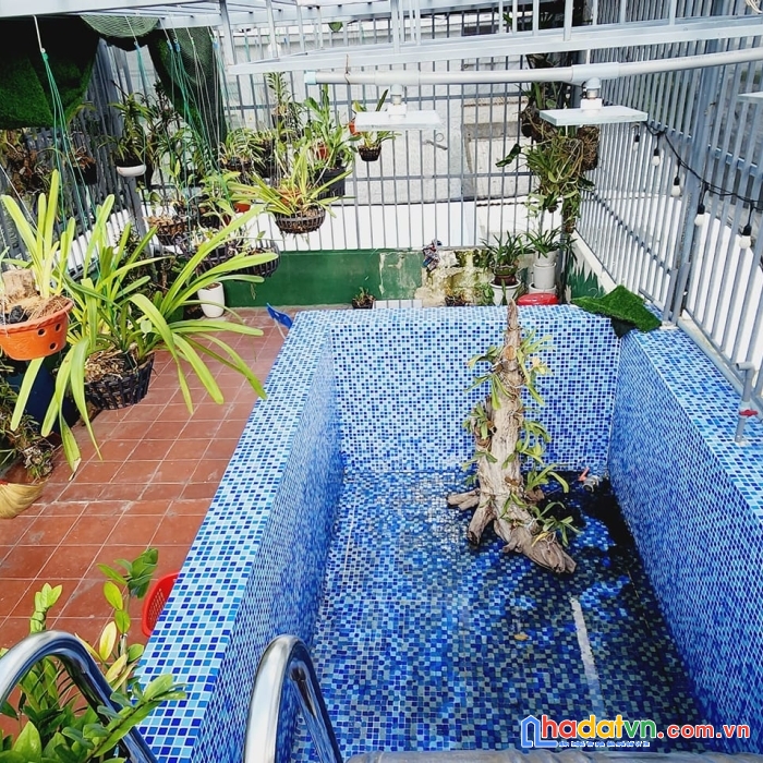 Nhà mặt tiền đỗ nhuận gần bến xe, 90m2, 3 tầng đẹp, có hồ bơi, giá đầu tư
