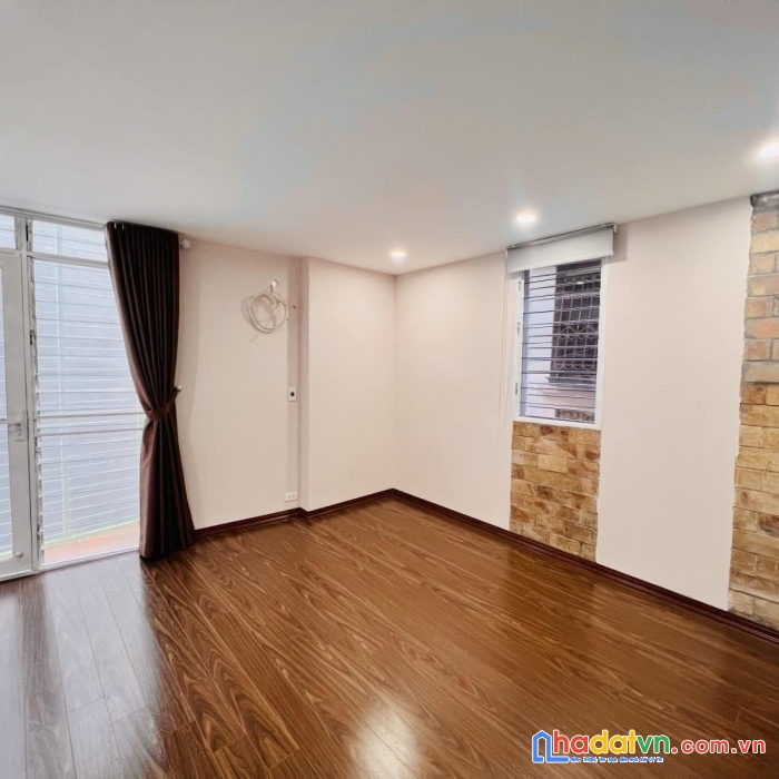 168 hào nam 40m2 4t 4,9 tỷ gara ôtô 7 chỗ lô góc 3 thoáng kdvp