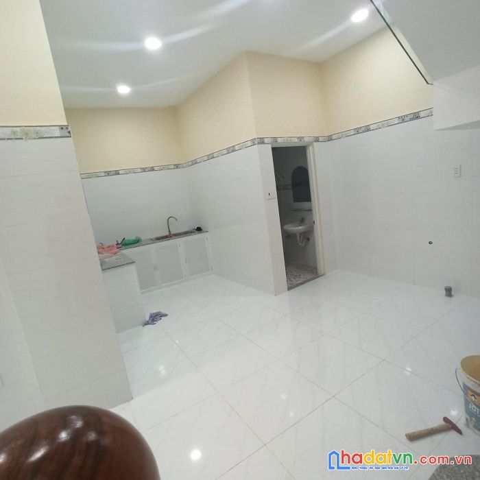 Nhà mới xây - nở hậu tài lộc - hẻm xe hơi cách nhà 5m - thoại ngọc hầu 2 tầng 52.5m2 5.2tỷ