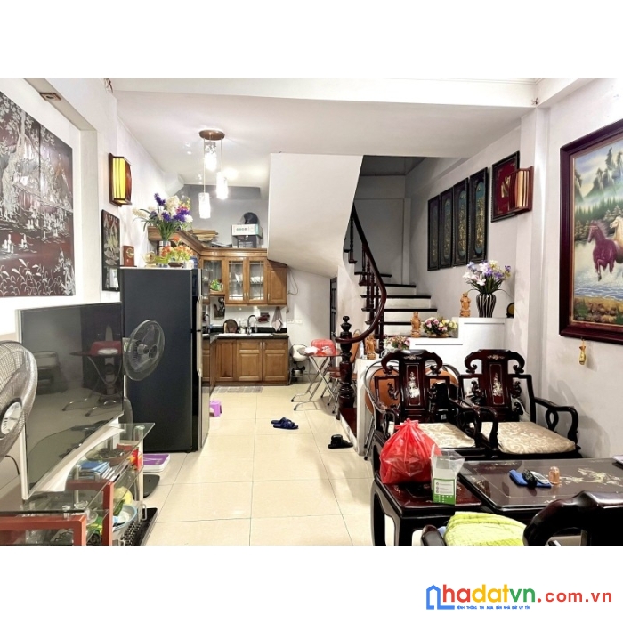 Bán nhà trần quý cáp 34m2 x 6 tầng, không quy hoạch, ngõ to rộng, an ninh đỉnh, 4,3 tỷ, lh