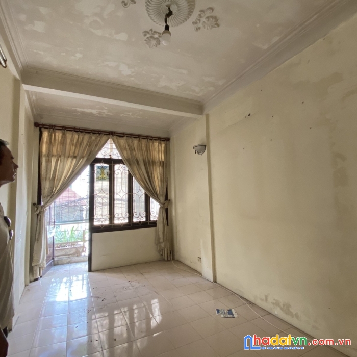 Bán nhà mặt phố cảm hội, hbt 70mxmt4m, ô tô tránh, kd, 9.3 tỷ. lh: 0366051369