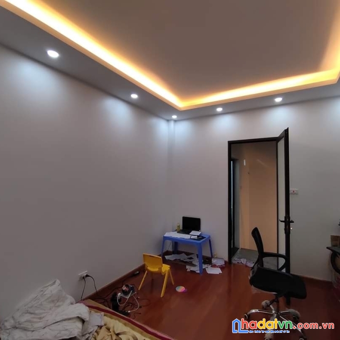 Bán nhà trương định - nhỉnh 2 tỷ - sổ đỏ riêng - nhà đẹp 4 tầng ở ngay (quá hiếm!)