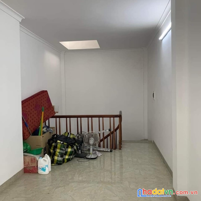 Hộ khẩu cầu giấy diện tích 30m2 x 5 tầng nhà đẹp an sinh đỉnh giá 3.7 tỷ