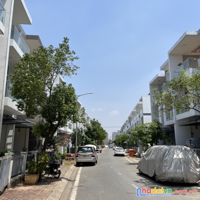 Cho thuê nhà nguyên căn 1t+1l 3pn đường số 1, kdc khang an, bình tân. giá thuê 15tr/tháng