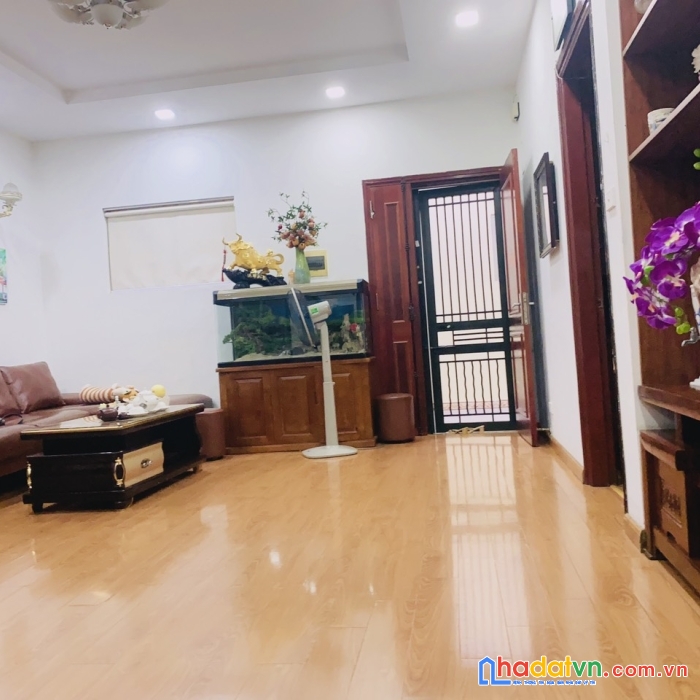 Chính chủ bán căn hộ 3pn 108m2 giá 3ty4 bán trong tháng 4 lh 0394392185