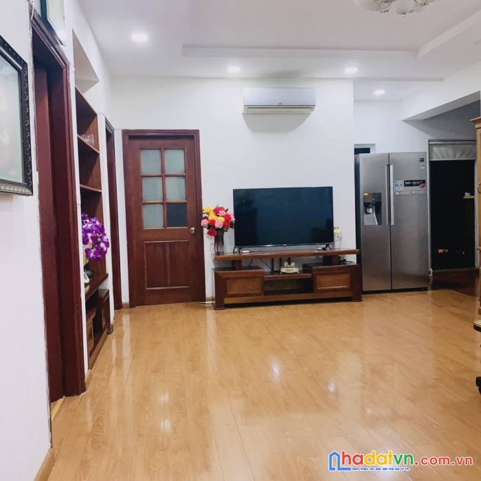 Chính chủ bán căn hộ 3pn 108m2 giá 3ty4 bán trong tháng 4 lh 0394392185