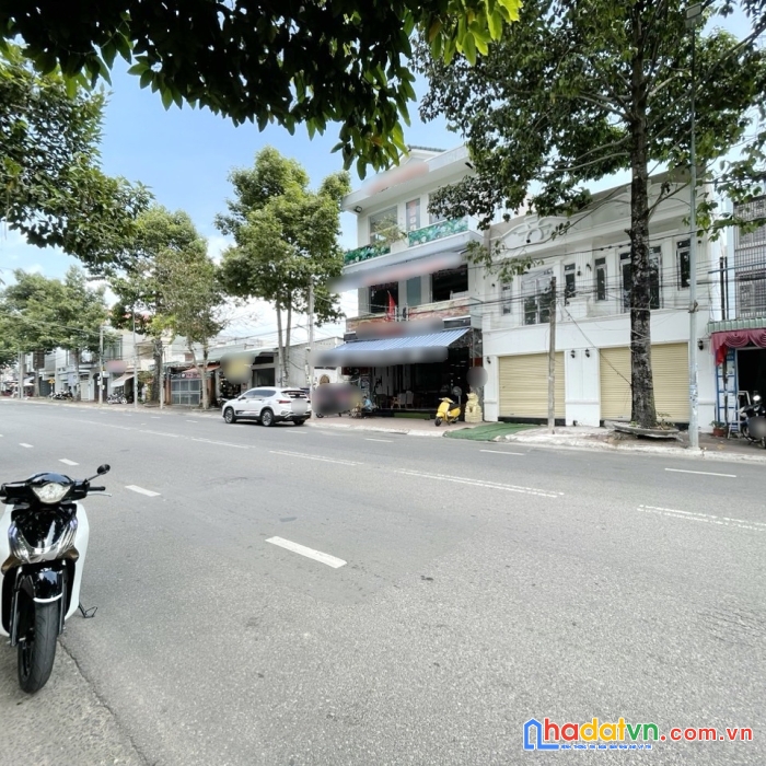 ⛔nhà 1 lầu nguyễn văn cừ-long toàn- dt: 7.8 x 27.5m-giá : 7.2 tỷ (tl)
