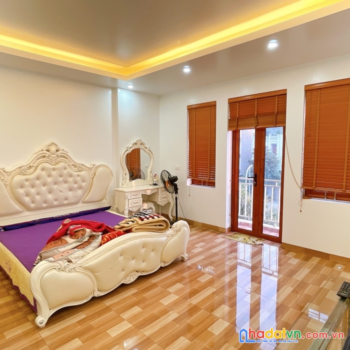 Bán nhà phương mai, đống đa, ở ngay, 40m2 4t, giá 3.98 tỷ