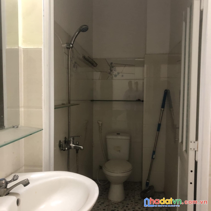 Rẻ nhất khu vực tỉnh lộ 10 - hẻm xe tải - 5.5 x 11m - 4 tầng - chỉ 3.55 tỷ.